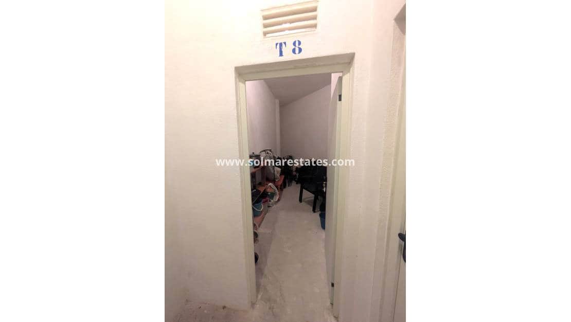 3 soveværelse Lejlighed til salg i Playa Flamenca med swimmingpool - € 249.000 (Ref: 9867669)