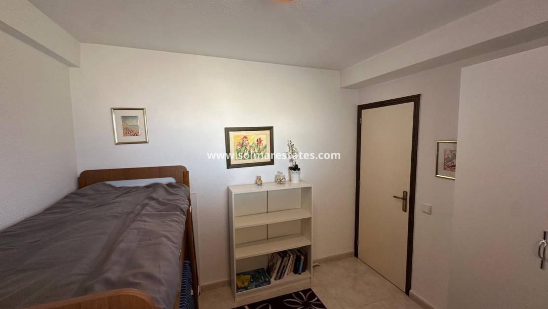 2 Zimmer Apartment zu verkaufen in Cabo Cervera mit Pool - 189.900 € (Ref: 9867670)