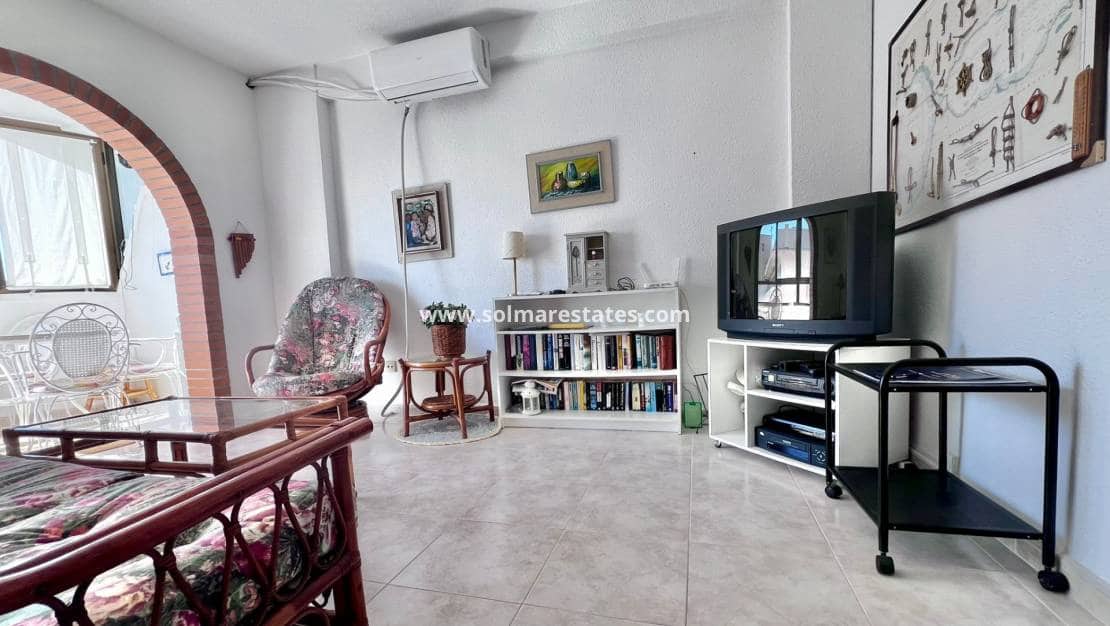 2 Zimmer Apartment zu verkaufen in Cabo Cervera mit Pool - 189.900 € (Ref: 9867670)
