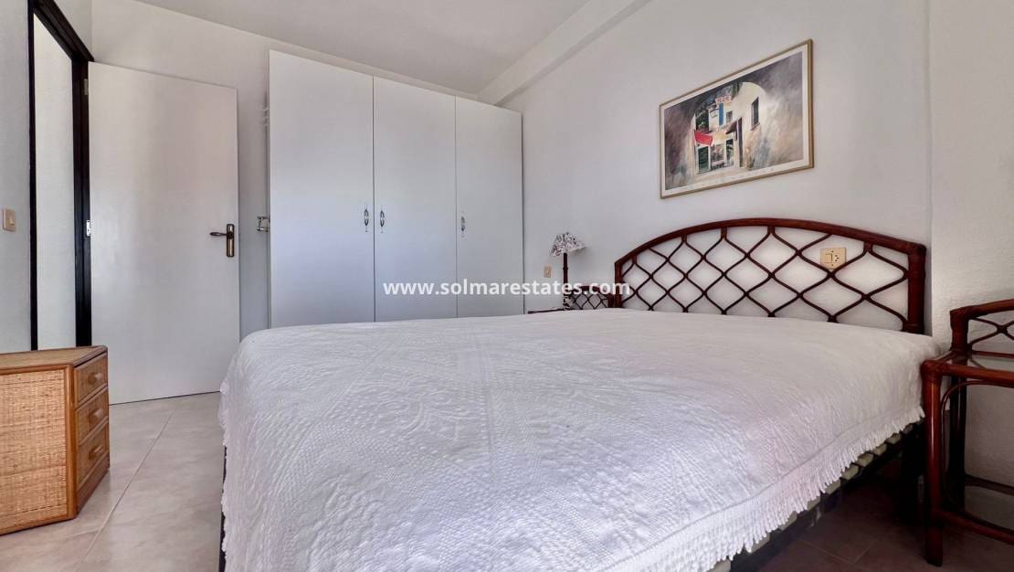 2 Zimmer Apartment zu verkaufen in Cabo Cervera mit Pool - 189.900 € (Ref: 9867670)