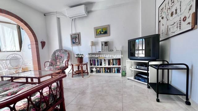 2 Zimmer Apartment zu verkaufen in Cabo Cervera, Torrevieja mit Pool - 189.900 € (Ref: 9867670)