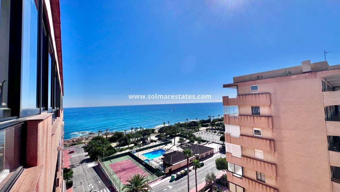 2 Zimmer Apartment zu verkaufen in Cabo Cervera mit Pool - 189.900 € (Ref: 9867670)