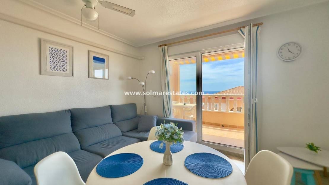 2 soverom Leilighet til salgs i Cabo Cervera med svømmebasseng - € 199 000 (Ref: 9867671)