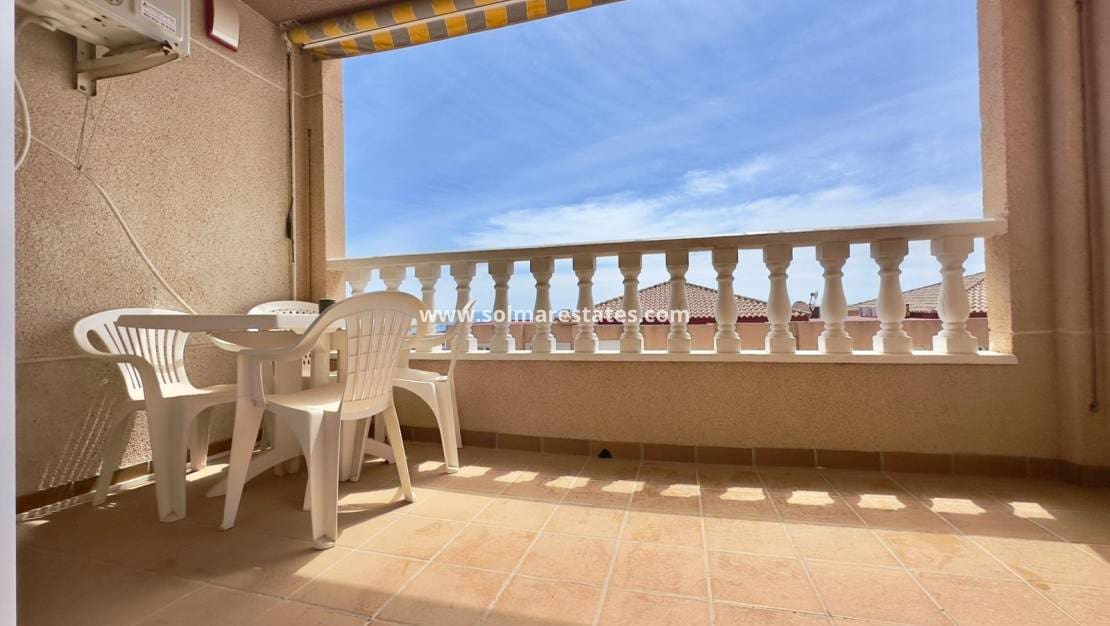 2 soverom Leilighet til salgs i Cabo Cervera med svømmebasseng - € 199 000 (Ref: 9867671)