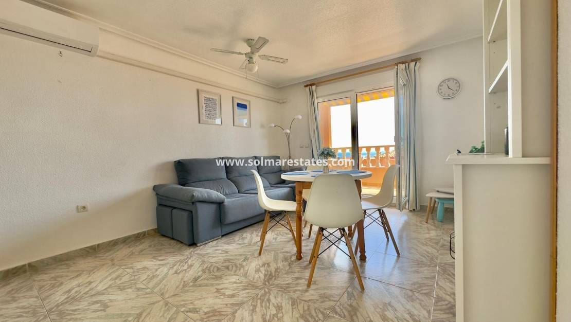 2 soverom Leilighet til salgs i Cabo Cervera med svømmebasseng - € 199 000 (Ref: 9867671)
