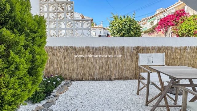 1 soverom Leilighet til salgs i Los Balcones med svømmebasseng - € 128 000 (Ref: 9867672)