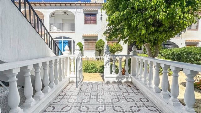 1 soverom Leilighet til salgs i Los Balcones med svømmebasseng - € 128 000 (Ref: 9867672)