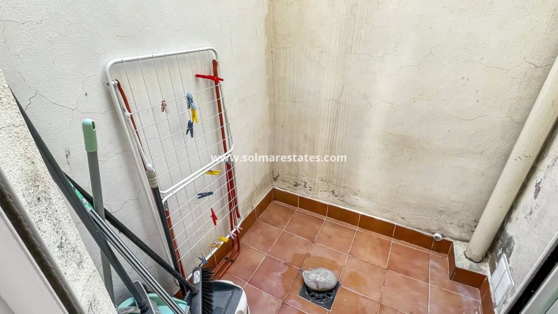 2 soveværelse Lejlighed til salg i Playa Flamenca med swimmingpool - € 176.900 (Ref: 9867673)