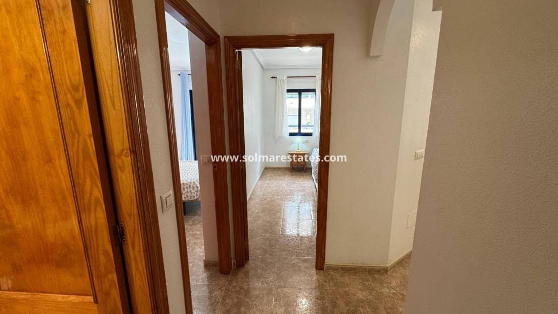 2 chambre Appartement à vendre à Cabo Roig avec piscine - 185 000 € (Ref: 9867675)