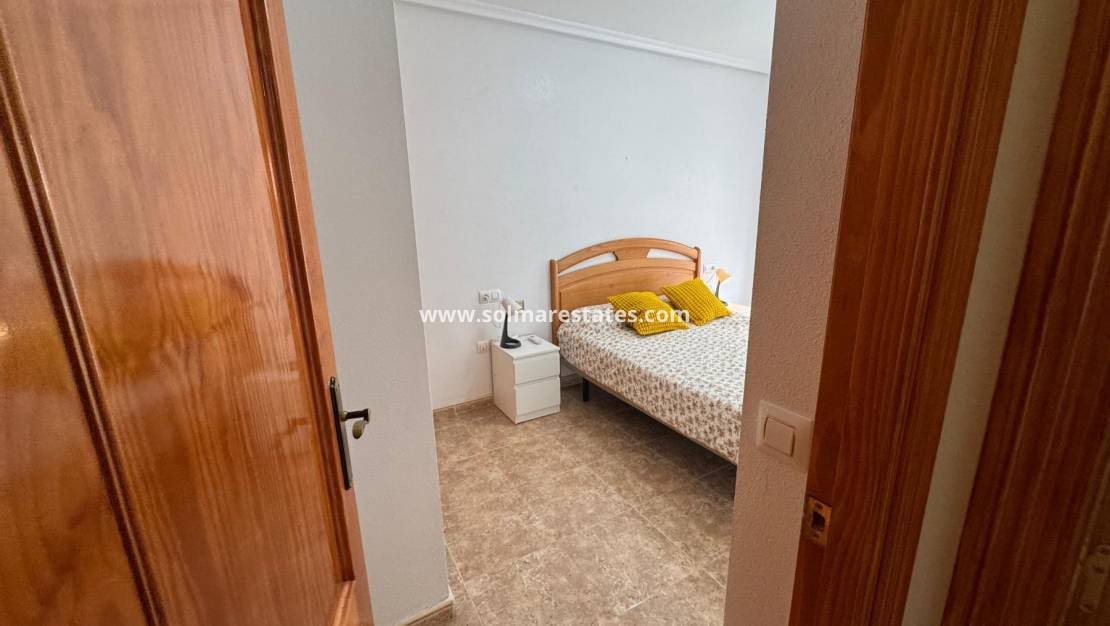 2 chambre Appartement à vendre à Cabo Roig avec piscine - 185 000 € (Ref: 9867675)