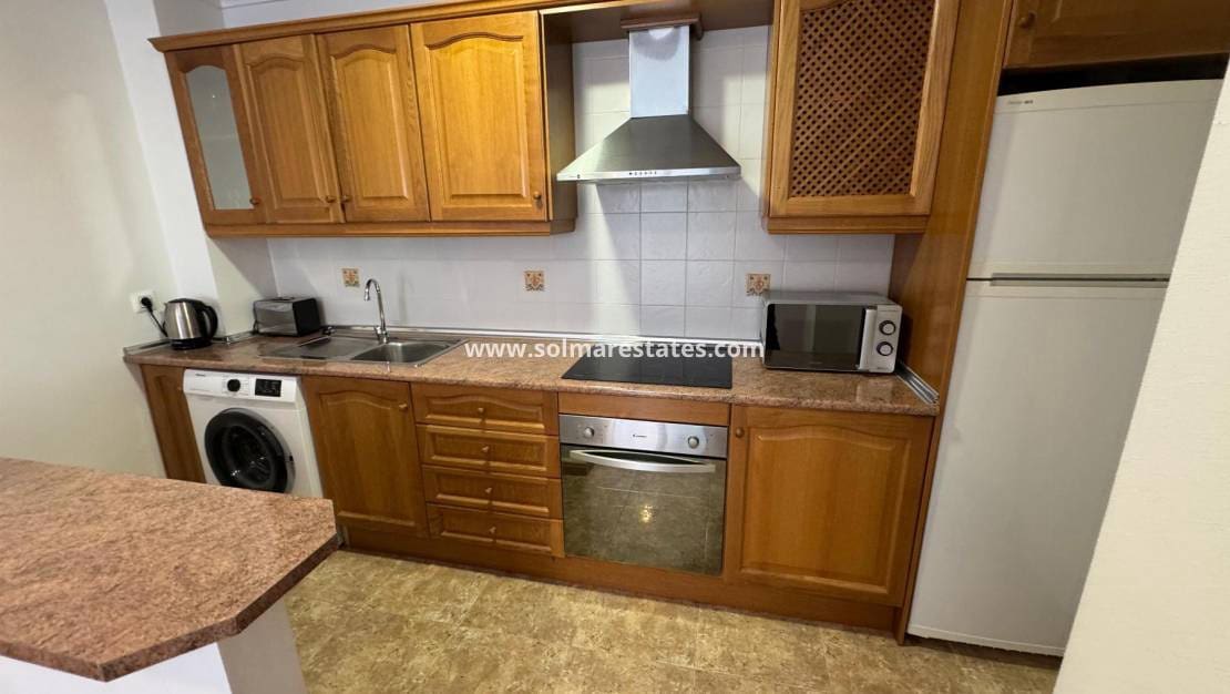 2 chambre Appartement à vendre à Cabo Roig avec piscine - 185 000 € (Ref: 9867675)