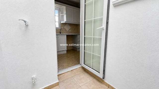2 sypialnia Dom na sprzedaż w Playa Flamenca, Orihuela z basenem - 215 000 € (Ref: 9867679)