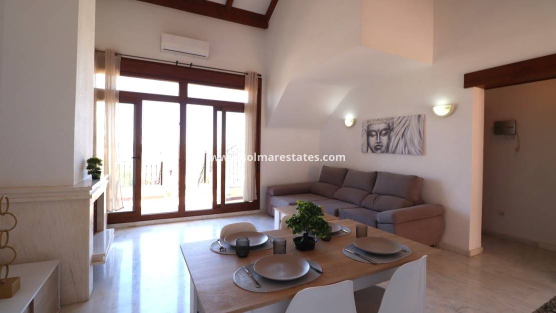 2 Zimmer Bungalow zu verkaufen in Algorfa mit Pool - 229.850 € (Ref: 9867799)
