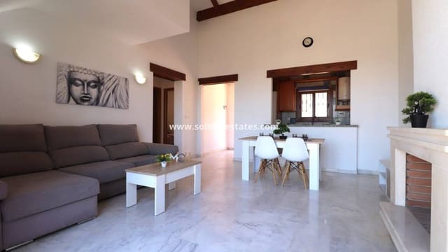 2 bedroom Bungalow for sale in Algorfa with pool - € 229,850 (Ref: 9867799)