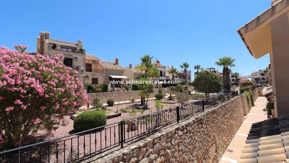 2 Zimmer Bungalow zu verkaufen in Algorfa mit Pool - 229.850 € (Ref: 9867799)
