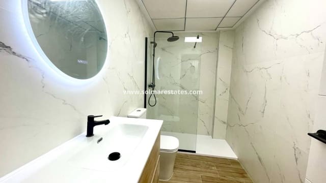 3 bedroom Townhouse for sale in Daya Vieja - € 165,900 (Ref: 9872391)