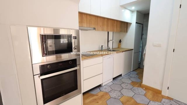 3 chambre Maison de Ville à vendre à Playa Flamenca, Orihuela avec piscine - 285 000 € (Ref: 9872394)