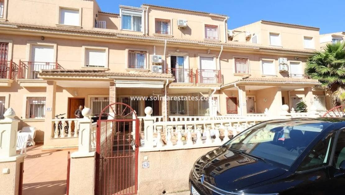 3 chambre Maison de Ville à vendre à Playa Flamenca avec piscine - 285 000 € (Ref: 9872394)
