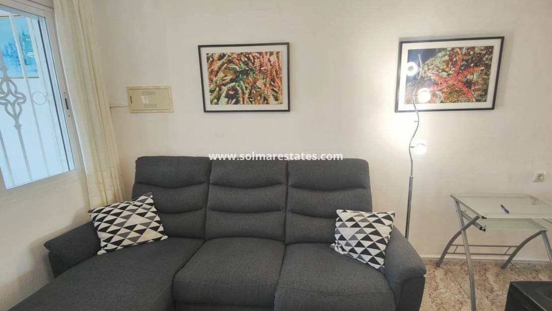 2 camera da letto Villetta Bifamiliare in vendita in Cabo Roig con piscina - 199.990 € (Rif: 9872395)