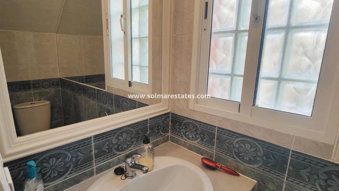 2 camera da letto Villetta Bifamiliare in vendita in Cabo Roig con piscina - 199.990 € (Rif: 9872395)
