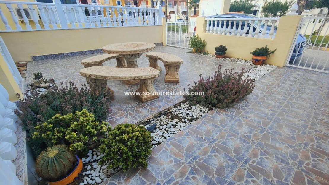 2 camera da letto Villetta Bifamiliare in vendita in Cabo Roig con piscina - 199.990 € (Rif: 9872395)