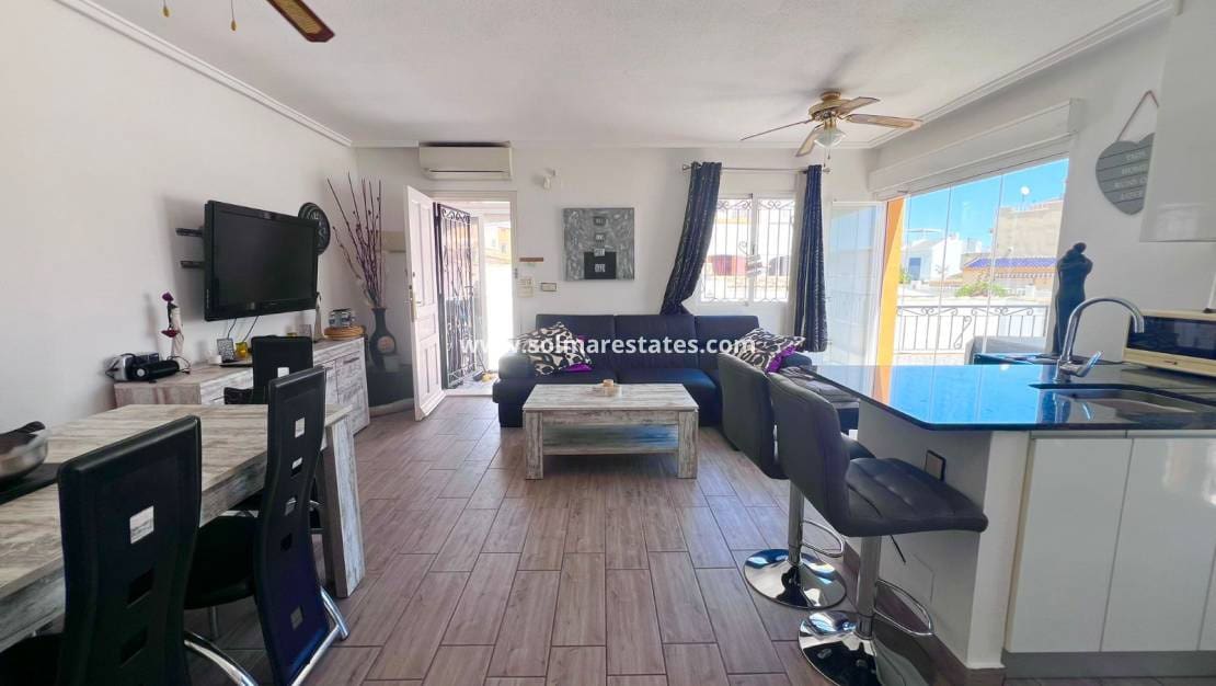 3 sypialnia Dom na sprzedaż w Los Altos z basenem - 234 950 € (Ref: 9876710)