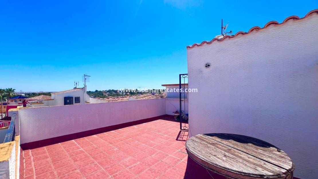 3 sypialnia Dom na sprzedaż w Los Altos z basenem - 234 950 € (Ref: 9876710)