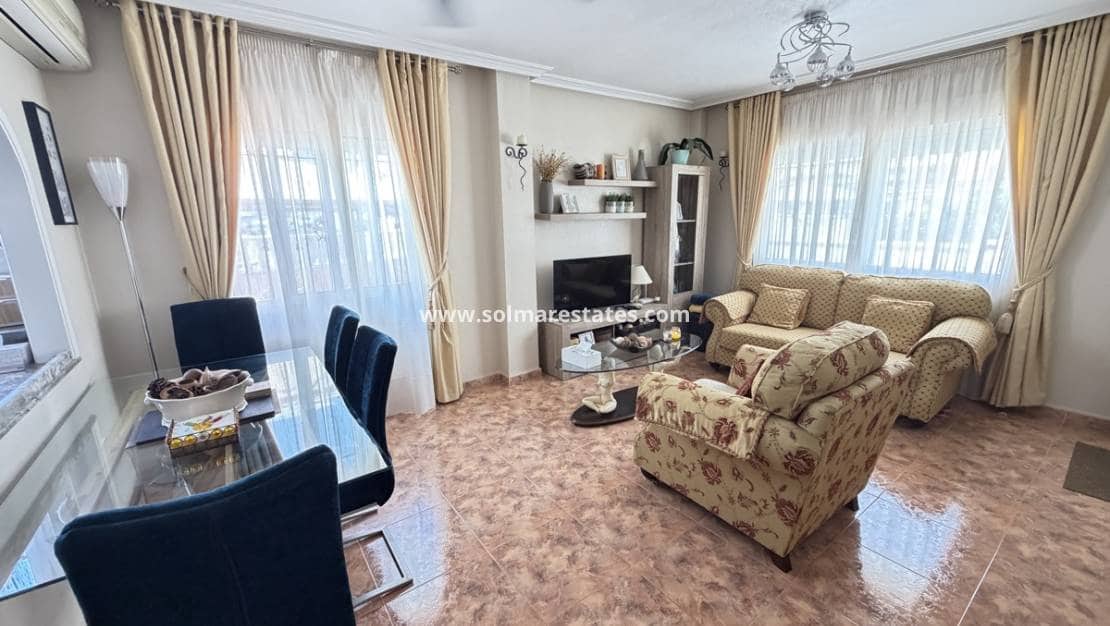 2 bedroom Semi-detached Villa for sale in La Zenia with pool - € 269,000 (Ref: 9876838)