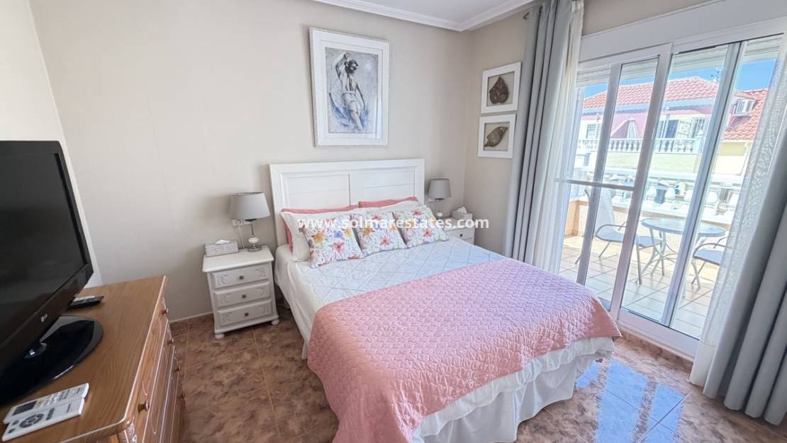 2 bedroom Semi-detached Villa for sale in La Zenia with pool - € 269,000 (Ref: 9876838)