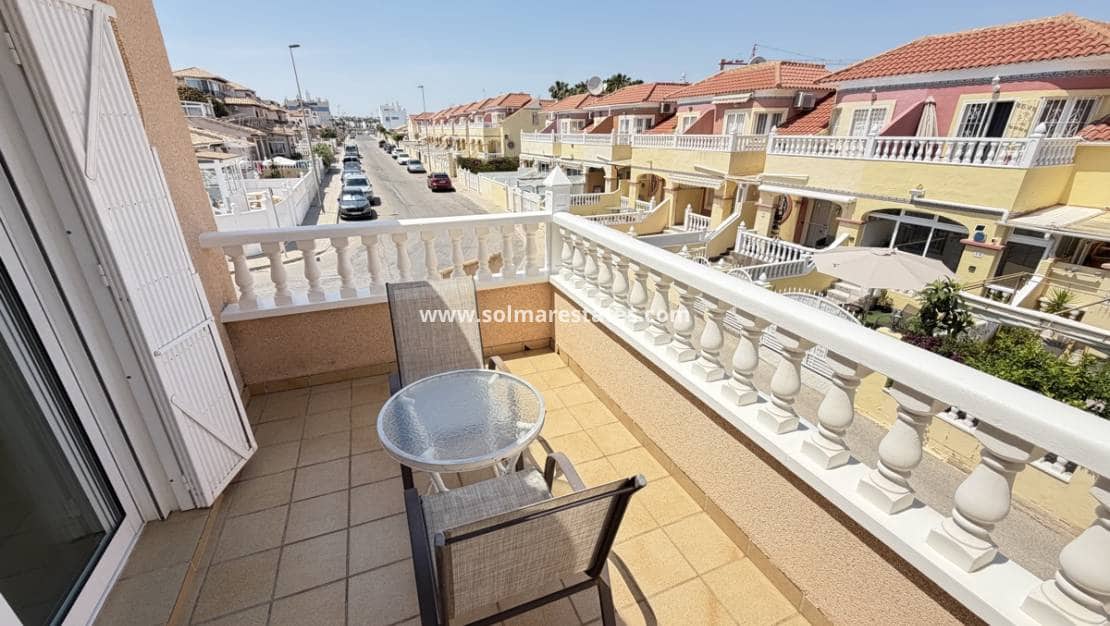 2 bedroom Semi-detached Villa for sale in La Zenia with pool - € 269,000 (Ref: 9876838)