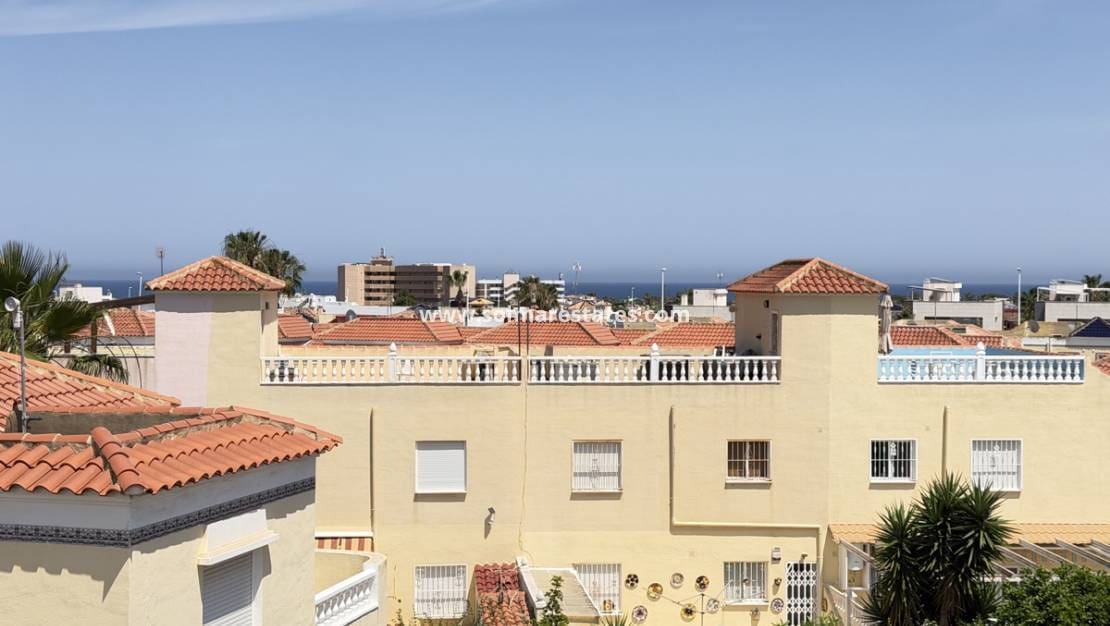 2 bedroom Semi-detached Villa for sale in La Zenia with pool - € 269,000 (Ref: 9876838)