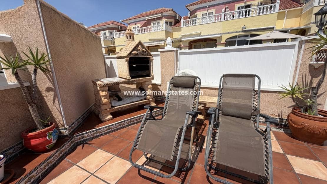 2 bedroom Semi-detached Villa for sale in La Zenia with pool - € 269,000 (Ref: 9876838)