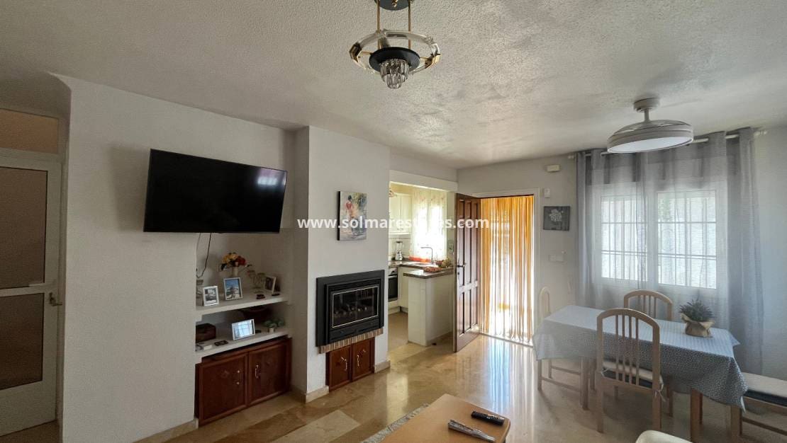 3 slaapkamer Huis te koop in Playa Flamenca met zwembad - € 259.995 (Ref: 9877441)