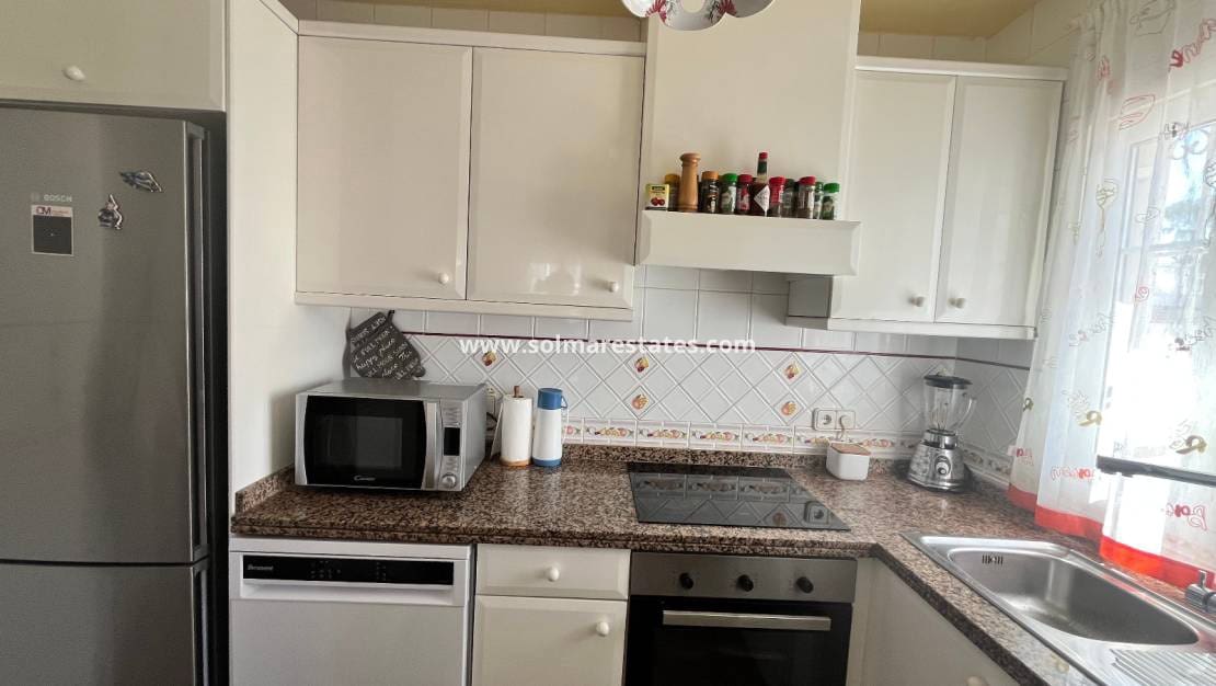 3 slaapkamer Huis te koop in Playa Flamenca met zwembad - € 259.995 (Ref: 9877441)