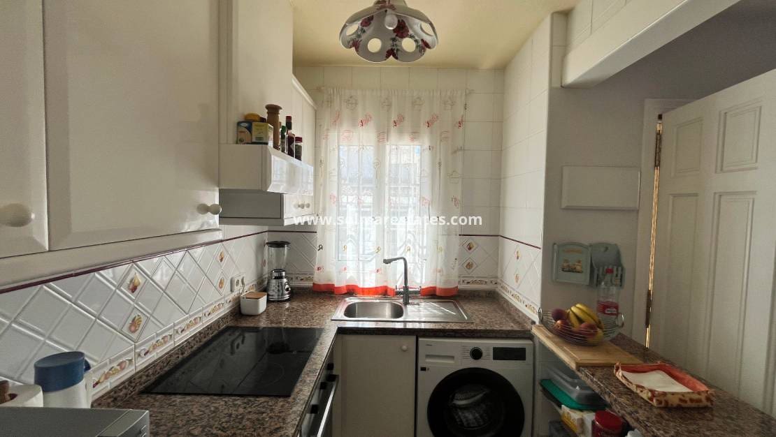 3 slaapkamer Huis te koop in Playa Flamenca met zwembad - € 259.995 (Ref: 9877441)