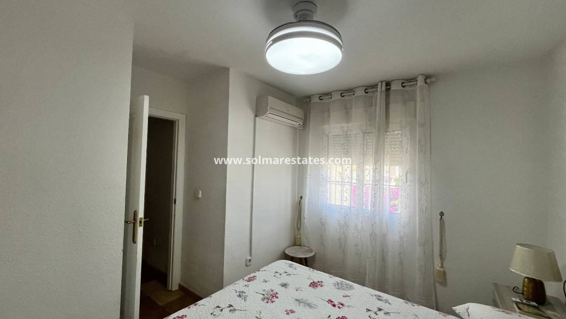 3 slaapkamer Huis te koop in Playa Flamenca met zwembad - € 259.995 (Ref: 9877441)