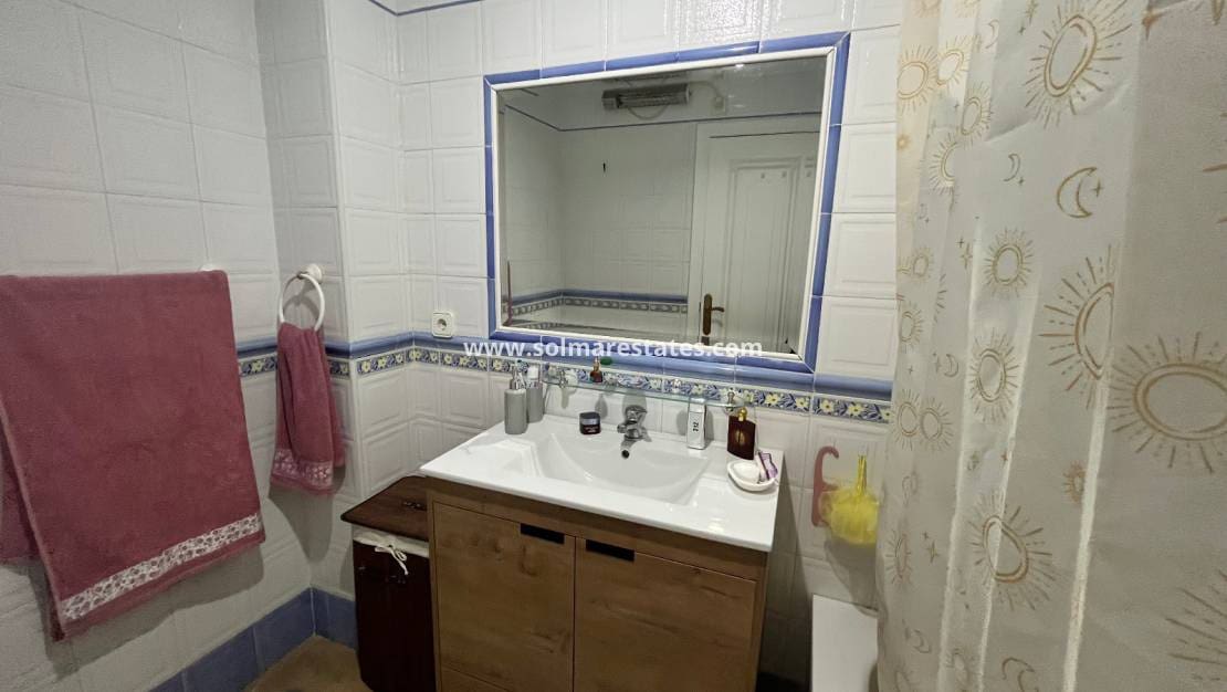 3 slaapkamer Huis te koop in Playa Flamenca met zwembad - € 259.995 (Ref: 9877441)