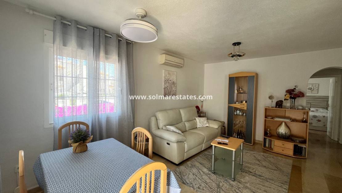 3 slaapkamer Huis te koop in Playa Flamenca met zwembad - € 259.995 (Ref: 9877441)