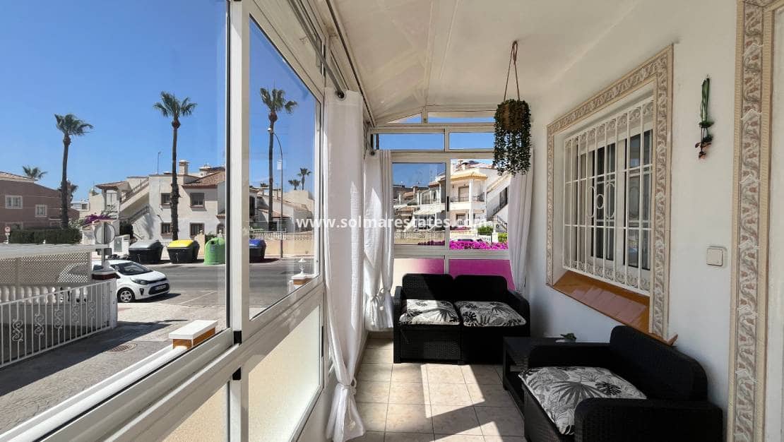 3 slaapkamer Huis te koop in Playa Flamenca met zwembad - € 259.995 (Ref: 9877441)