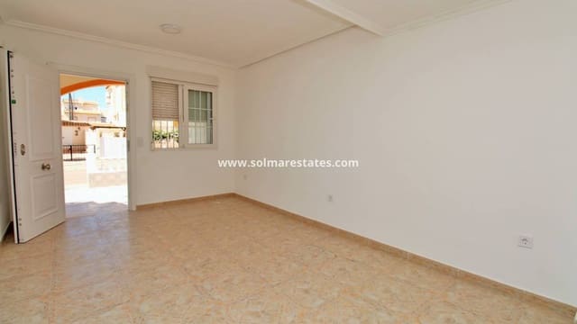 2 sypialnia Dom na sprzedaż w Playa Flamenca, Orihuela z basenem - 215 000 € (Ref: 9879874)