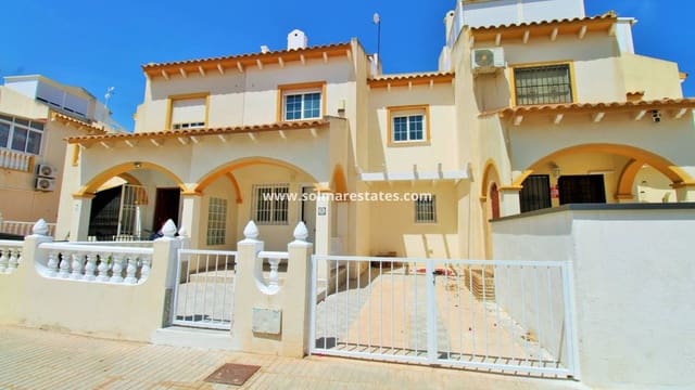 2 slaapkamer Huis te koop in Playa Flamenca, Orihuela met zwembad - € 215.000 (Ref: 9879874)