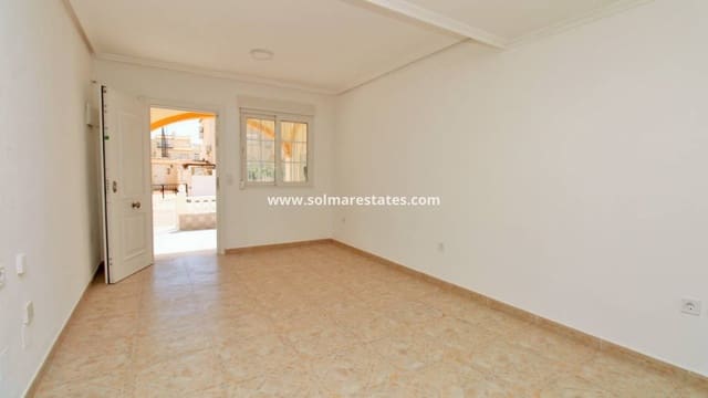 2 slaapkamer Huis te koop in Playa Flamenca, Orihuela met zwembad - € 215.000 (Ref: 9879874)