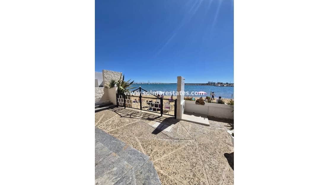 3 Zimmer Apartment zu verkaufen in Torrevieja - 268.000 € (Ref: 9888494)