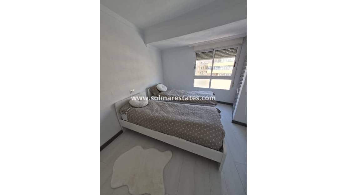 3 Zimmer Apartment zu verkaufen in Torrevieja - 268.000 € (Ref: 9888494)