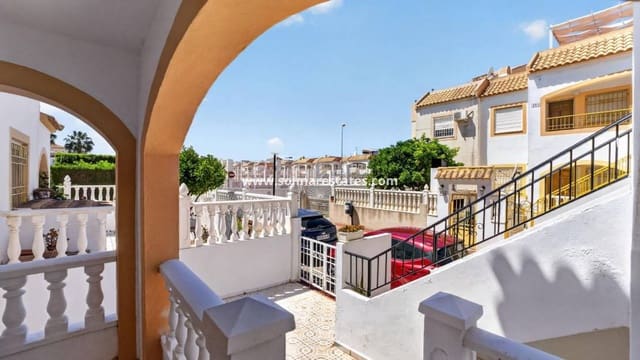 Apartamento de 2 habitaciones en El Chaparral - La Siesta - La Torreta, Torrevieja en venta con piscina - 129.900 € (Ref: 9888638)