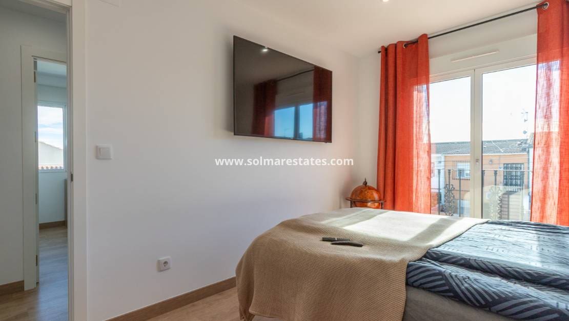 4 sypialnia Willa na sprzedaż w Los Balcones z basenem - 650 000 € (Ref: 9888639)