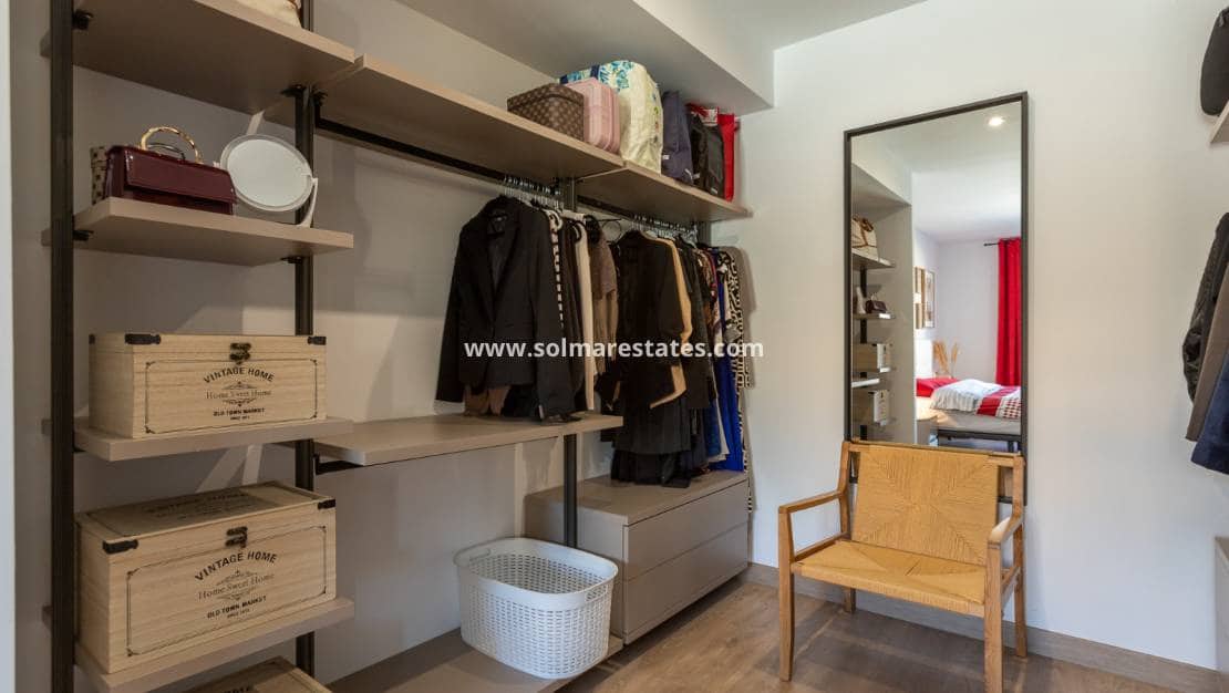 4 sypialnia Willa na sprzedaż w Los Balcones z basenem - 650 000 € (Ref: 9888639)
