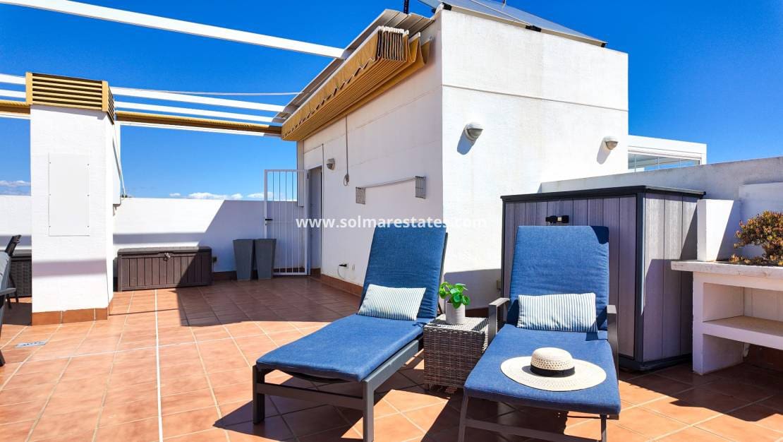 2 camera da letto Appartamento in vendita in Villamartin con piscina - 269.000 € (Rif: 9888640)