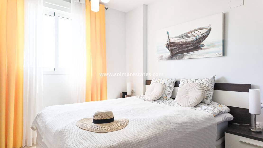 2 camera da letto Appartamento in vendita in Villamartin con piscina - 269.000 € (Rif: 9888640)