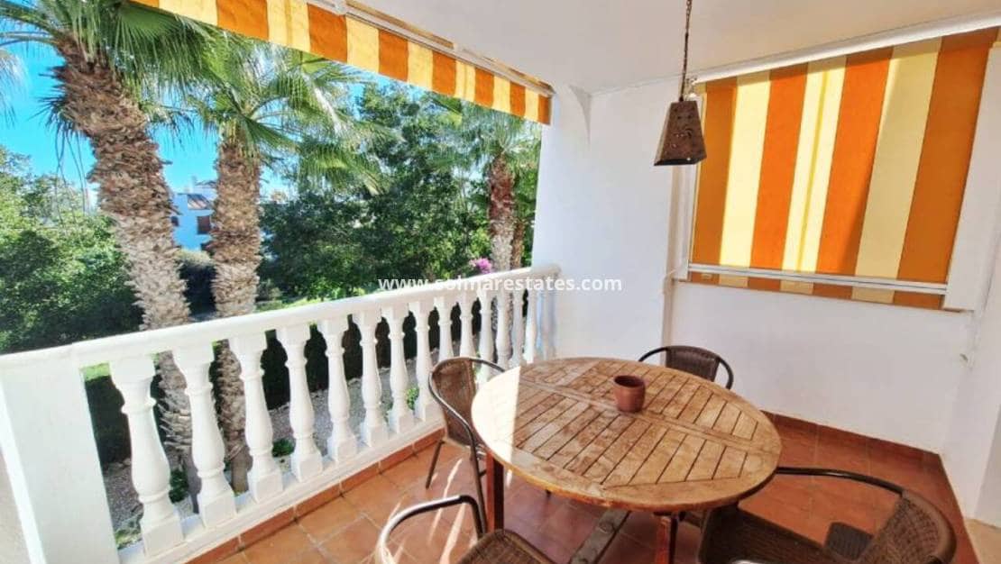 3 soveværelse Lejlighed til salg i Villamartin med swimmingpool - € 249.000 (Ref: 9889361)